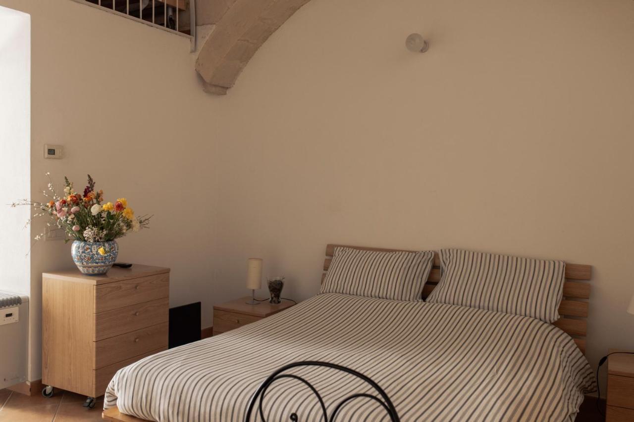 Il Vicinato, Casa Vacanza Immersa Nel Cuore Dei Sassi Matera Exterior photo